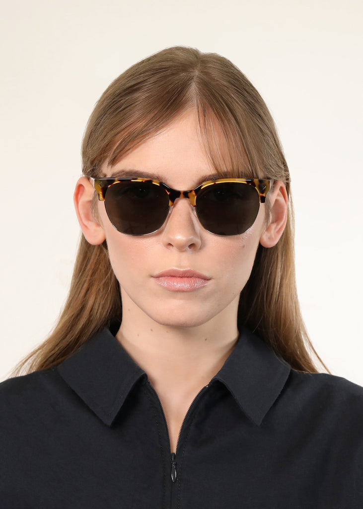Olympia PRYZMEYEWEAR 